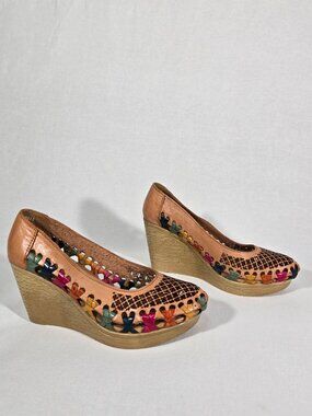 BOHO Handcrafted HUARACHE Tan Leather Intricate Multicolor Weaving Wedge Women 9